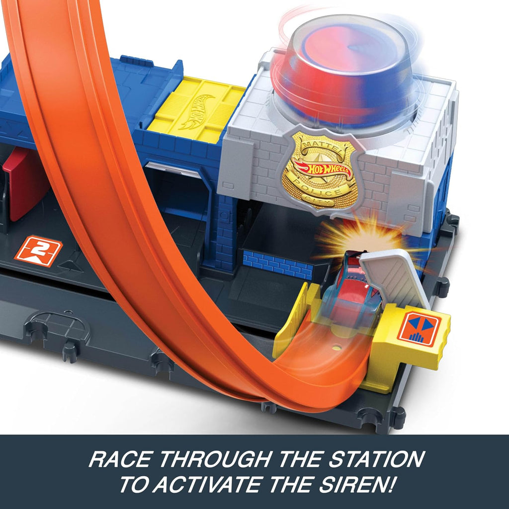 Hot Wheels City Toy Car Track Set, Super Police Station Playset with 1:64 Scale Die-Cast Vehicle